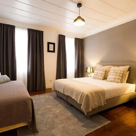 Ola - Terrace Castelo Vi Apartment