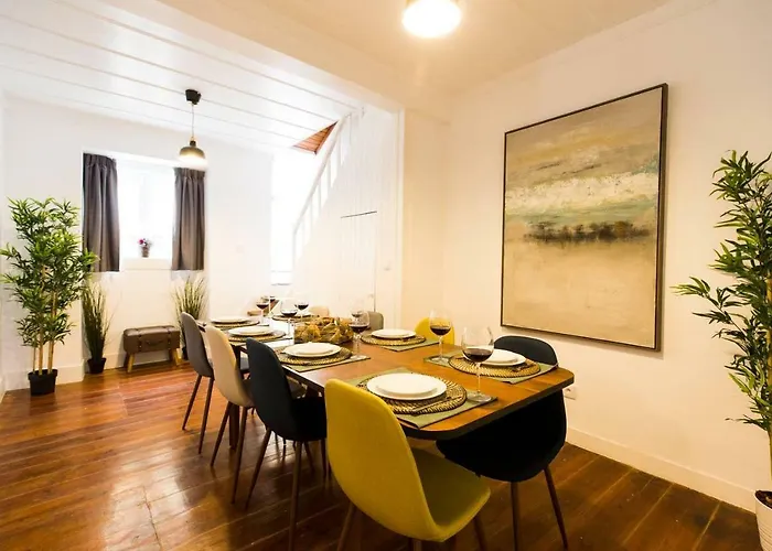 Ola - Terrace Castelo Vi * Lisboa