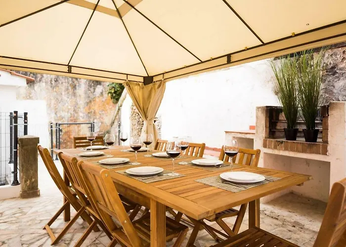 Ola - Terrace Castelo Vi *